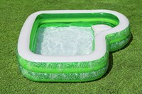 Simbassäng, Bestway pool (familjestorlek)